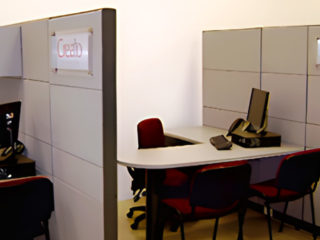 Vinil de corte en acrílico.