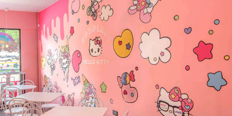 Mural con vinil impreso suajado.